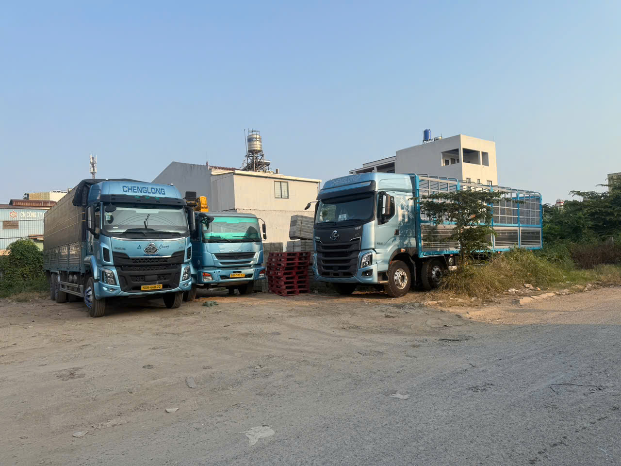 Vận chuyển hàng hóa nội thành TP.HCM và vùng ven — có xe sau 30 phút, giao trong ngày